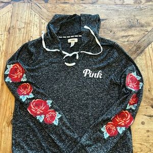 Medium Pink Store lightly worn pullover hoodie